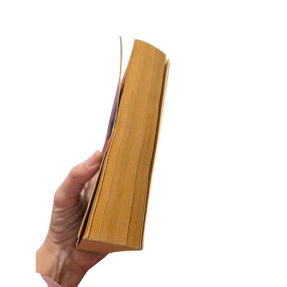 V.C. Andrews PETALS ON THE WIND Dollanganger #2 Gothic Horror 0671729470 - Picture 2 of 8